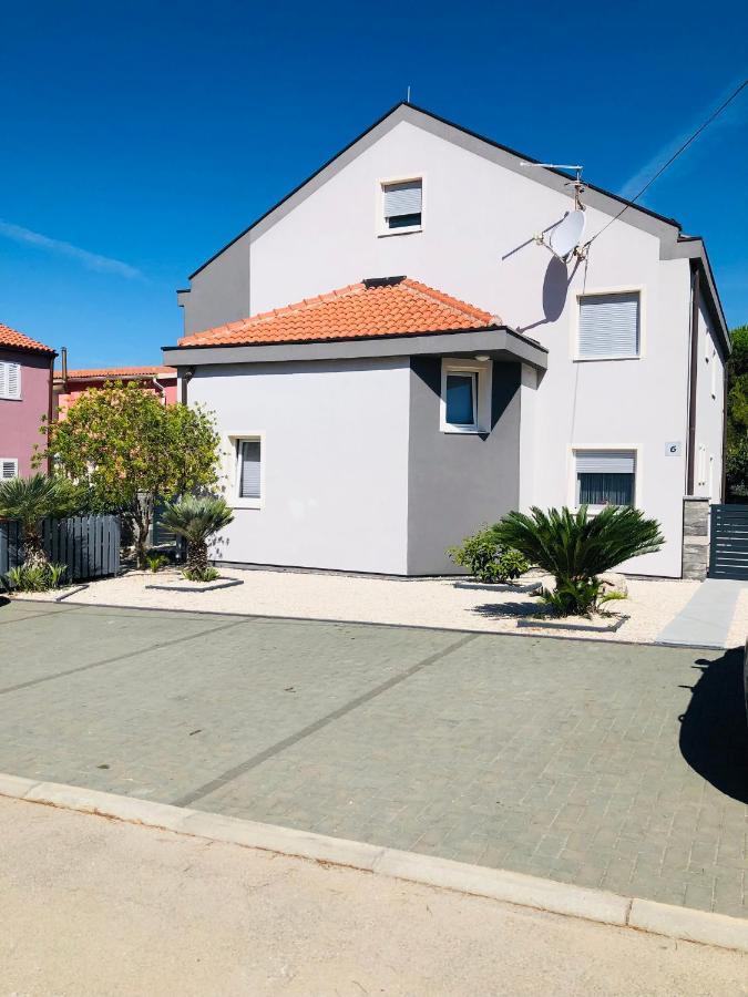 Apartment Miaantonia Врси Экстерьер фото